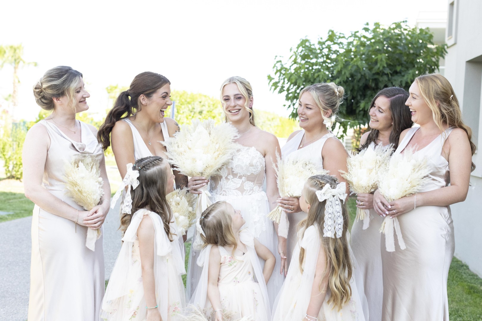 Book your wedding day in Blue Lagoon Queen